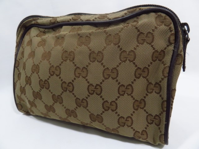 グッチ　ポーチ